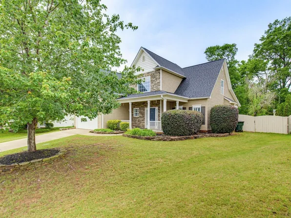 6 Mercer Dr, Simpsonville, SC 29681