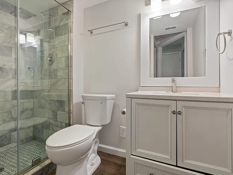 929 S Taylor St — Photo 24