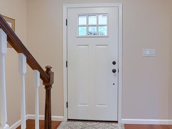 3rd image of 92 Farmington Pl