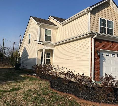 3rd image of 805 Gregory Mills Dr