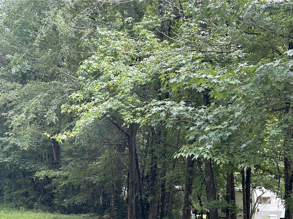 2nd image of 5501 Eulis Rd