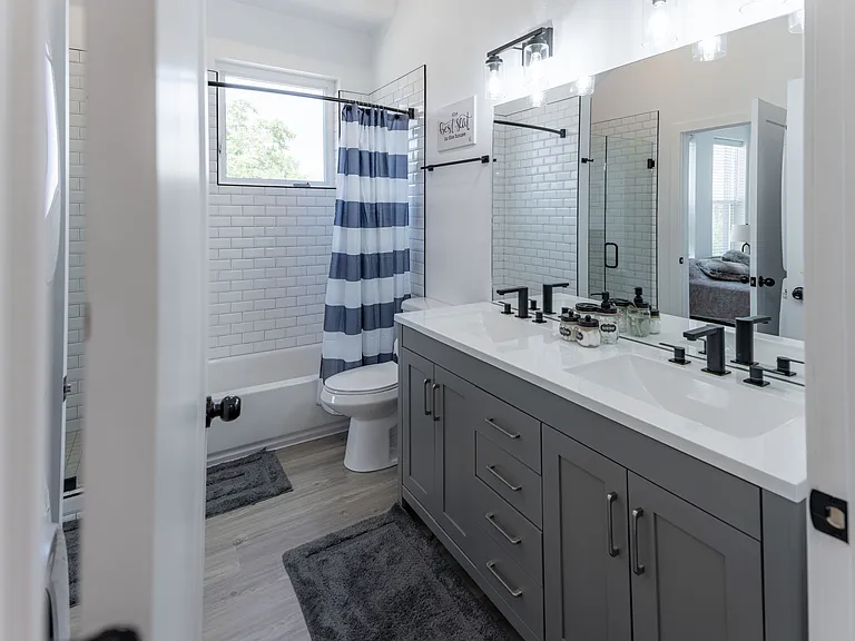 909 W Euclid Ave S #1 — Photo 13