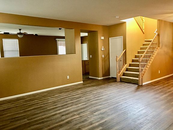 4th image of 9501 W Gilmore Ave
