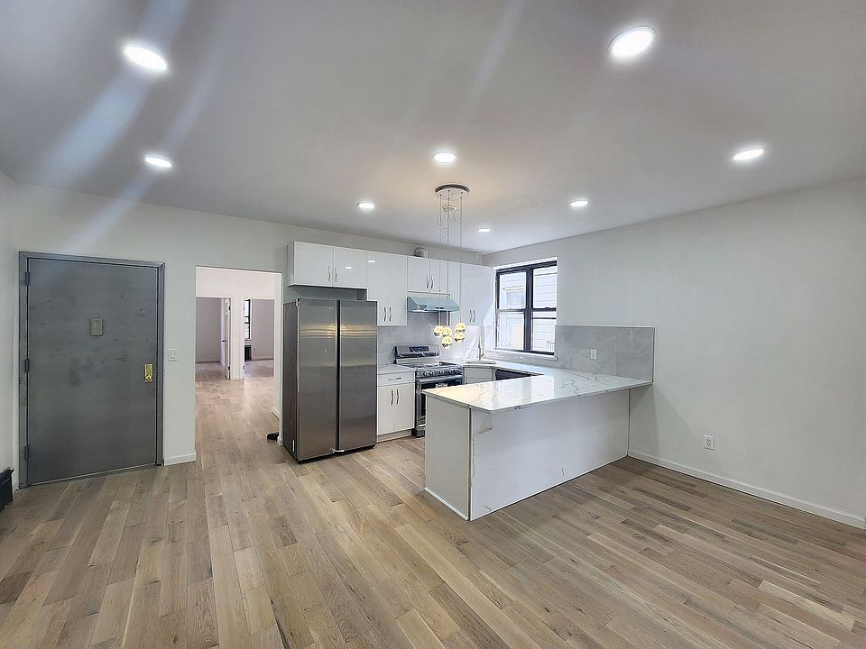 1st image of 34-22 29th St #3