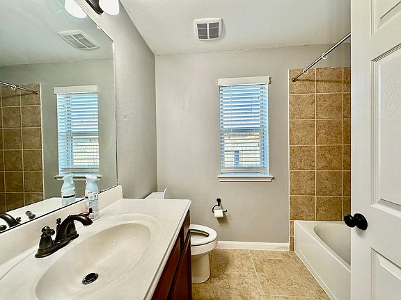 3rd image of 13522 Palmer Springs Dr