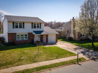 11 Bisbee Rd, Newark, DE 19711