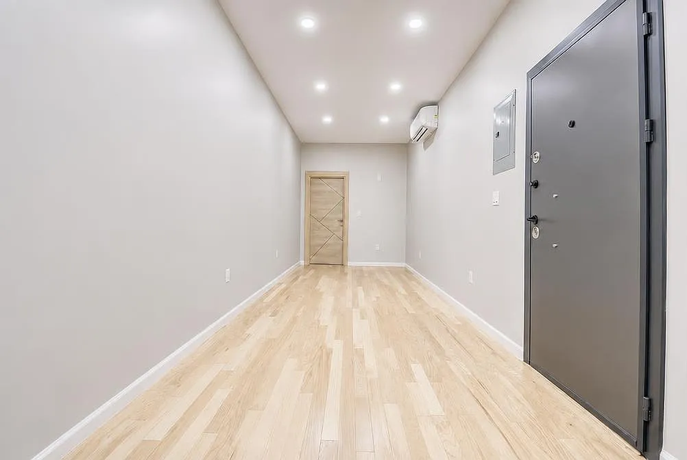 2 bed, 800 sqft, $2,850 — Photo 3