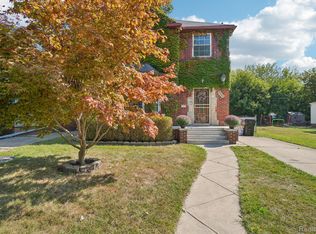 20024 Picadilly Rd, Detroit, MI 48221