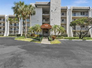 Poinciana, Fort Lauderdale, FL 33324