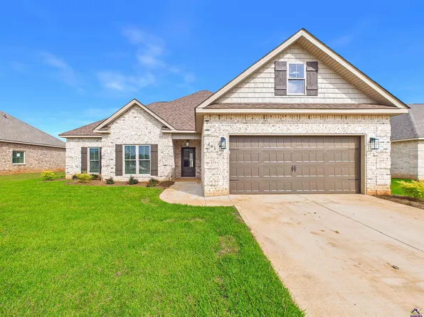 203 Woodwinds Ct, Kathleen, GA 31047