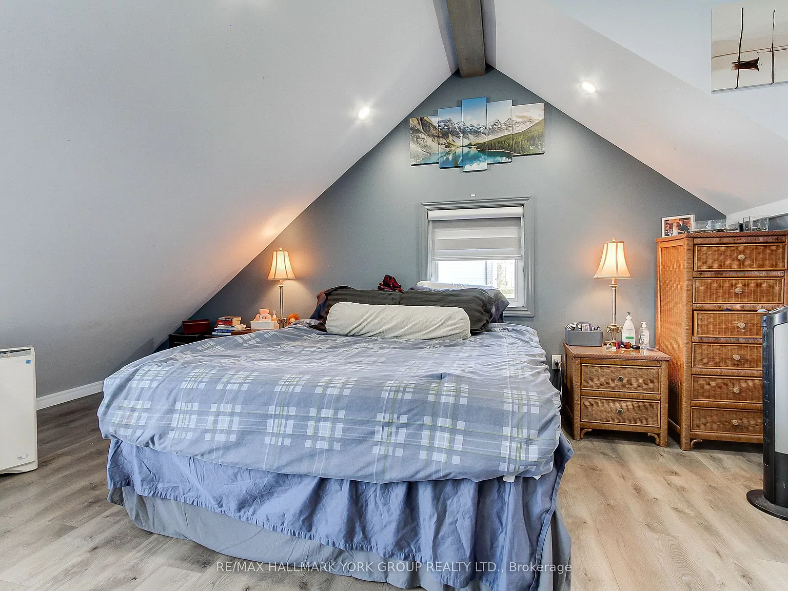 1 bed, $2,400 — Photo 4