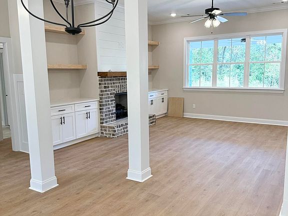 5th image of 2565 Storm Branch Rd