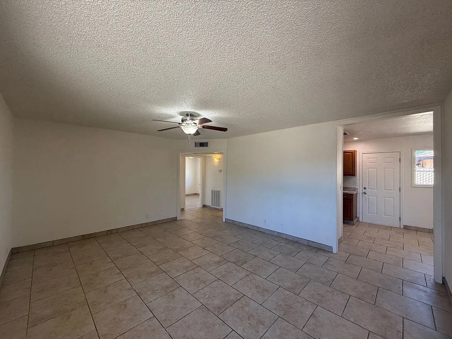 3849 N. Roosevelt St. #3 — Photo 2