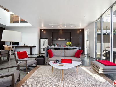 547 Vernon Ave, Venice, CA, 90291