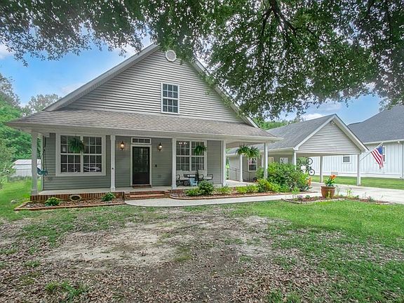 3rd image of 73566 Chapman Dr