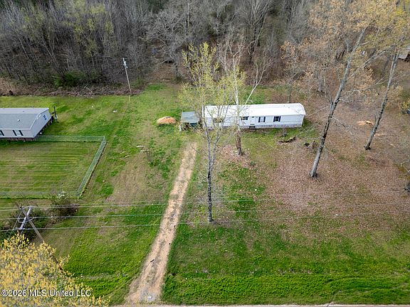 2nd image of 2149 Owens Rd