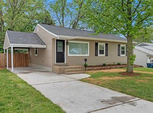 9708 Shuffle Dr, Saint Louis, MO 63123