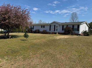 391 Monroe Bruce Farm Rd, Campobello, SC 29322