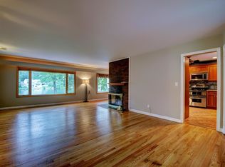 129 Lake Dr E, Wayne, NJ 07470