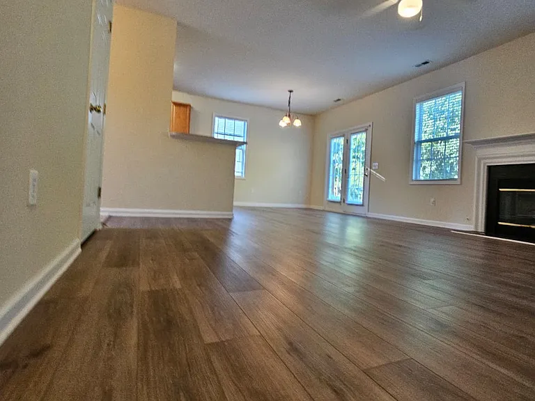 111 Shairpin Ln — Photo 9