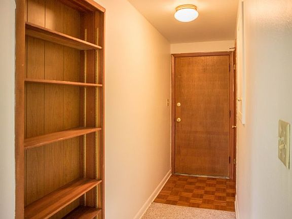 2nd image of 6702 NE 14th Ave