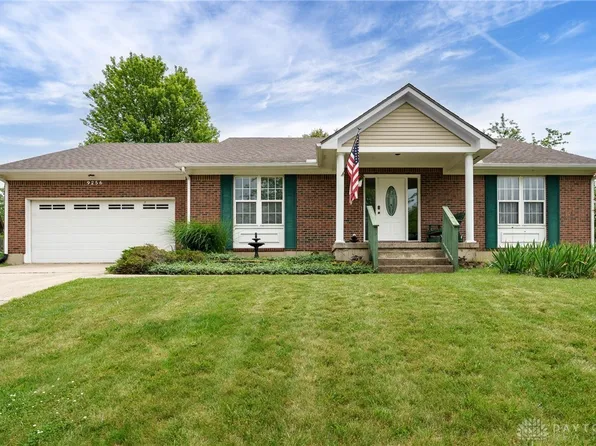 9256 Amchar Ct, Centerville, OH 45458