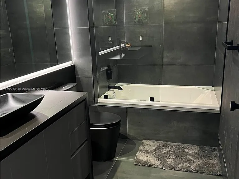 1100 S Miami Ave #2107 — Photo 3