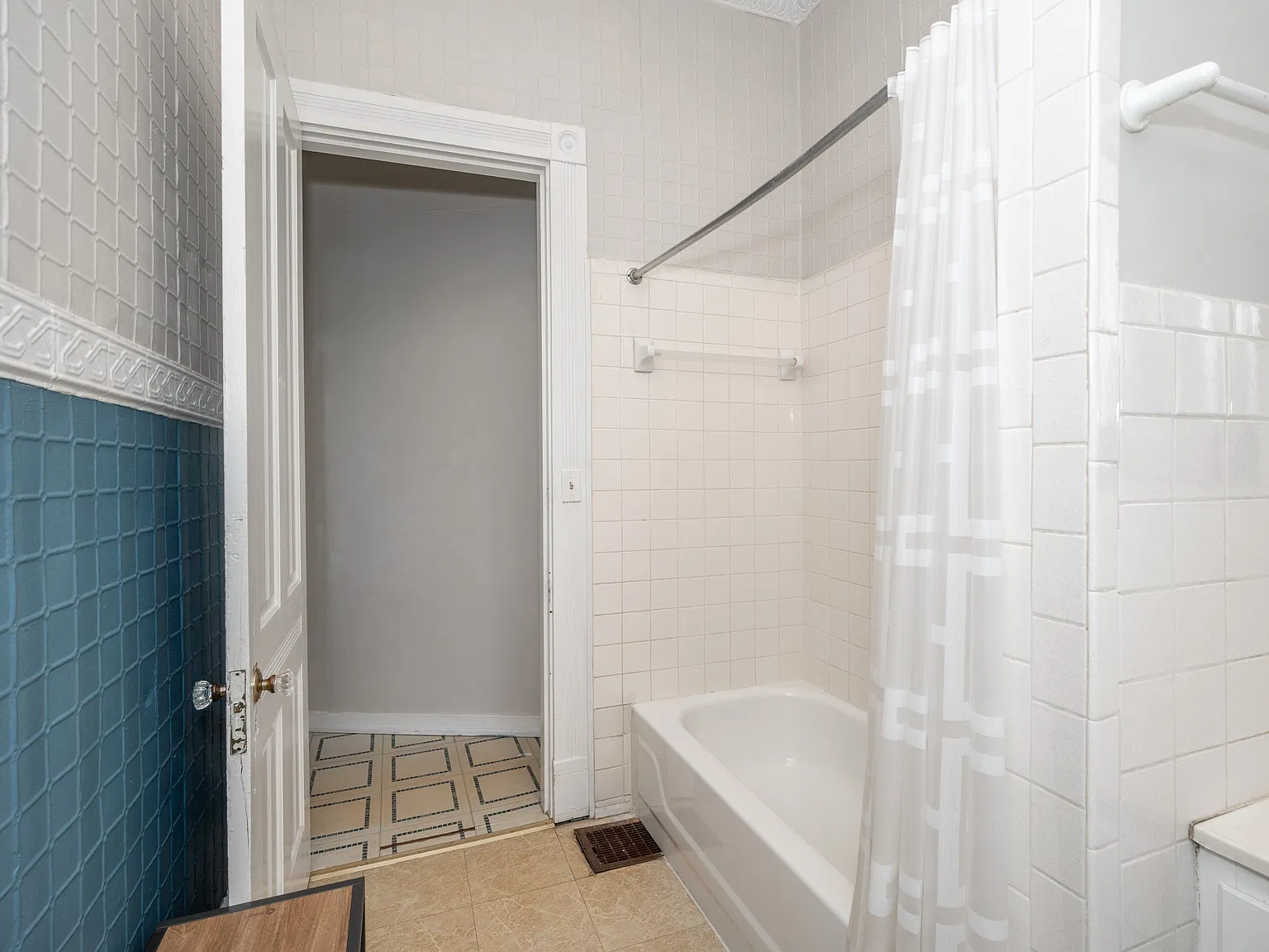 1 bed, 800 sqft, $1,135 — Photo 2