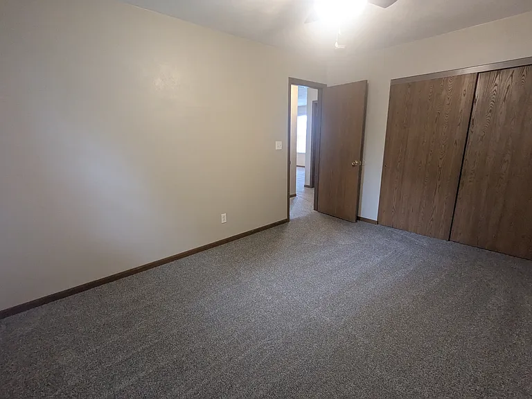 803 Plankway Dr — Photo 16