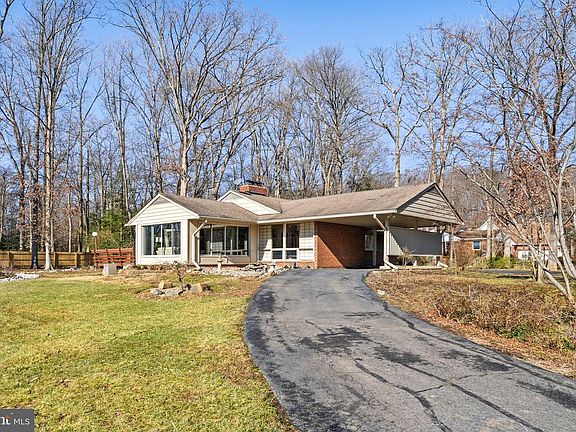 4th image of 5116 Bradford Dr