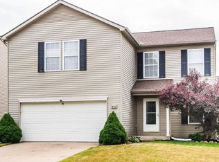 8143 Cypress Cir, Dexter, MI 48130