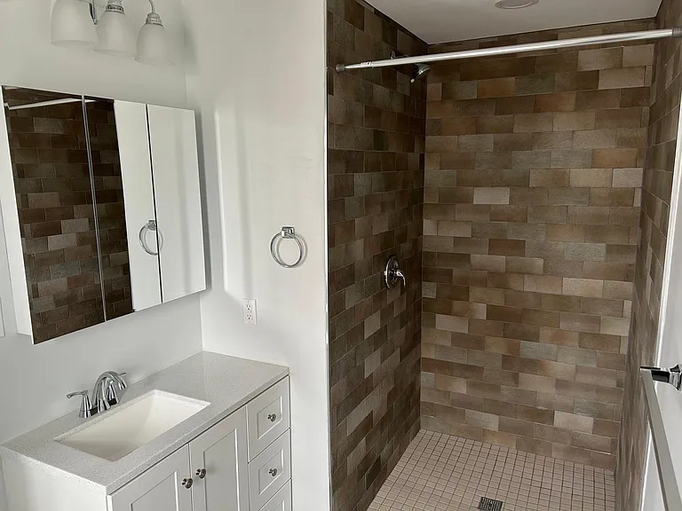 1415 W Allegheny Ave #2 — Photo 19