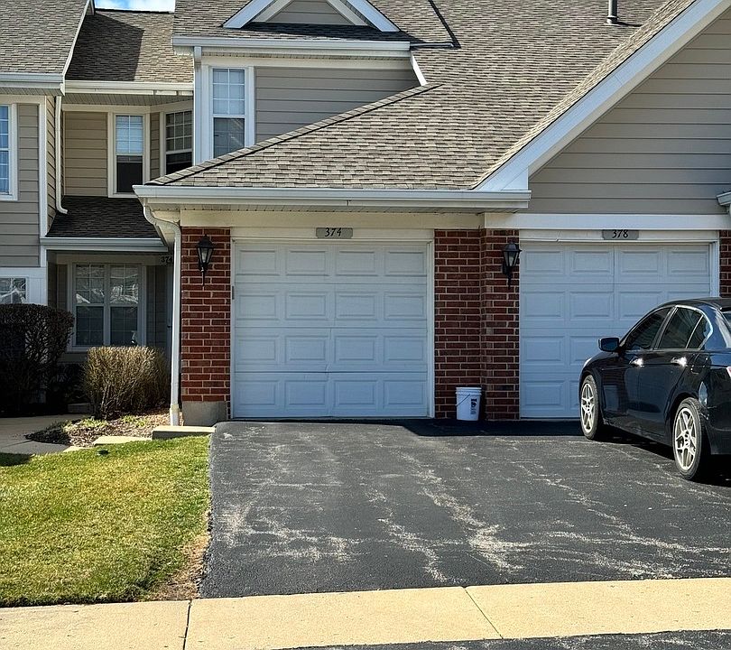 1st image of 374 Winfield Ct #374