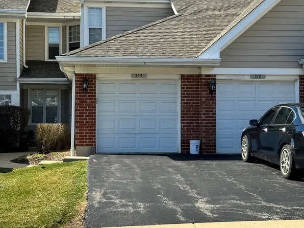 374 Winfield Ct #374, Schaumburg, IL 60194