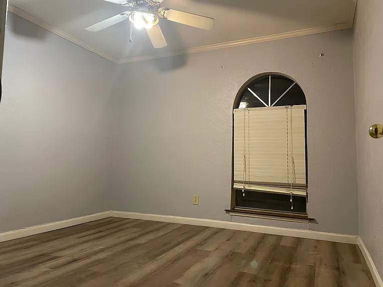 1425 Natchez Dr — Photo 23