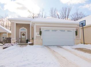 9768 Scottsdale Dr, Broadview Heights, OH 44147