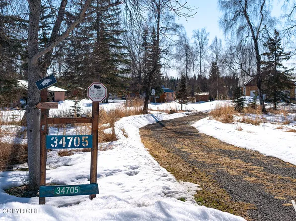 34705 Keystone Dr, Soldotna, AK 99669