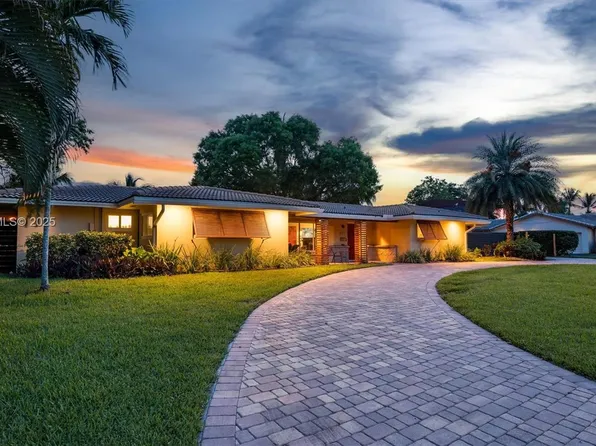 901 W Tropical Way, Plantation, FL 33317