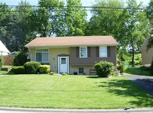 373 Butterfield Dr, North Huntingdon, PA 15642