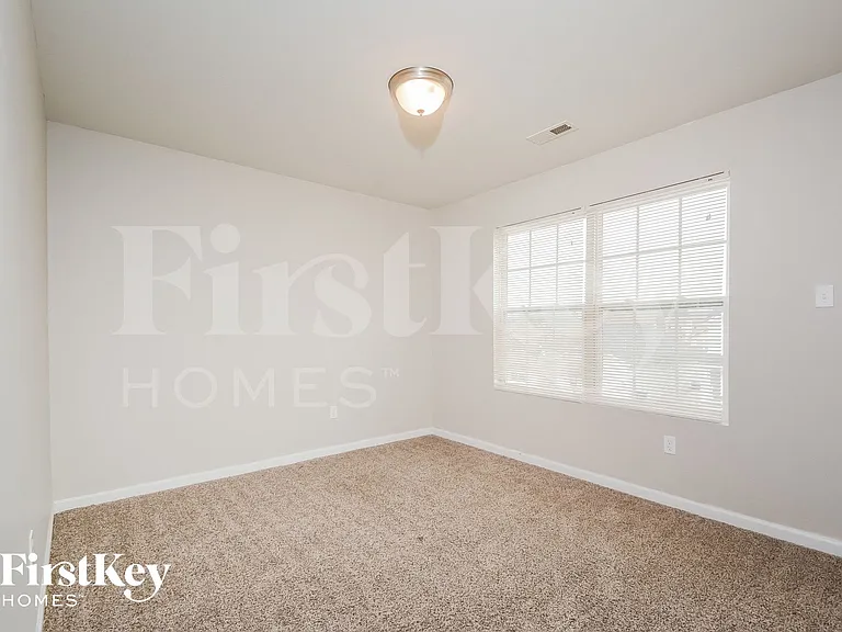 5454 Misty Crossing Ct — Photo 11