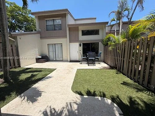 11053 SW 113th Pl #0 Photo 1