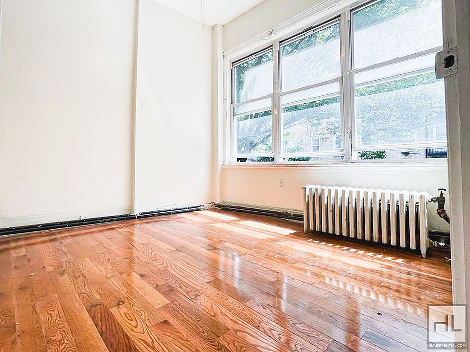 1st image of 35-50 34th St #1