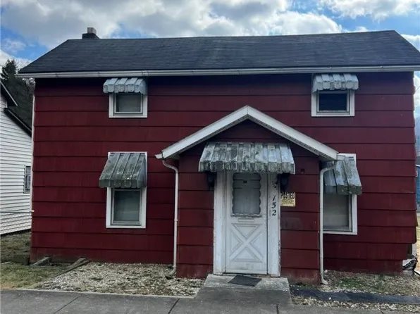 152 Liberty St, Dillonvale, OH 43917