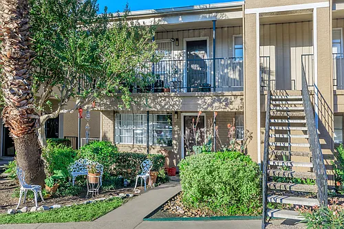 Serenity Apartments Photo 1