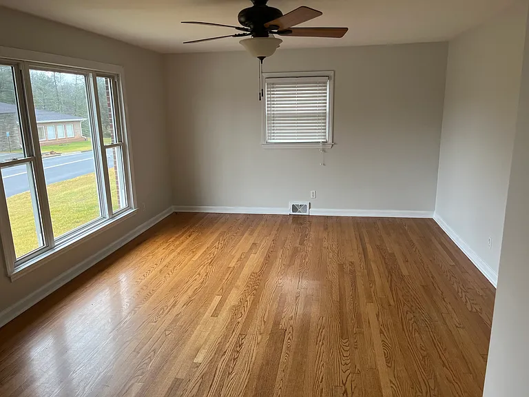 1133 Culbert Dr — Photo 13