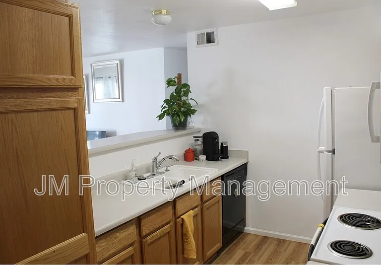 10784 W 63rd Pl — Photo 4