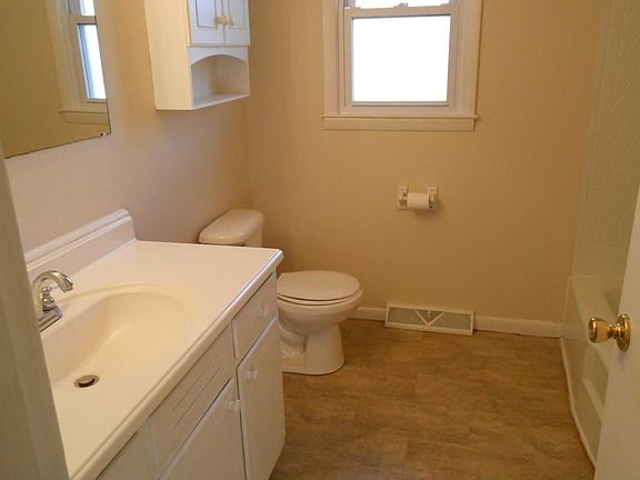 5th image of 2306 Westover Dr