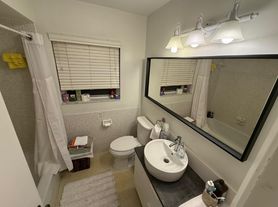 700 Layne Blvd, Hallandale, FL