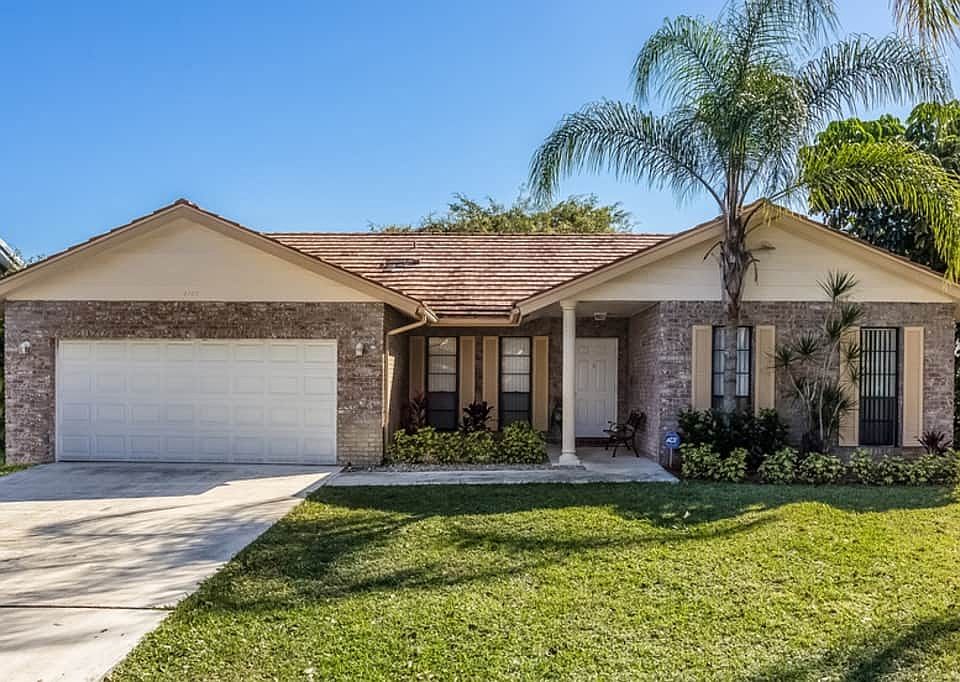1st image of 4209 NW 73rd Ave