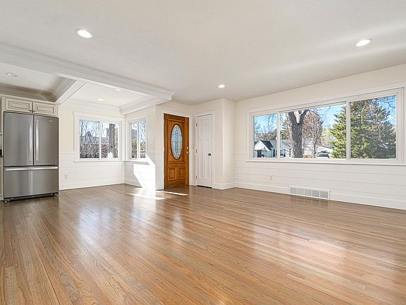 4th image of 1226 Ponderosa Dr